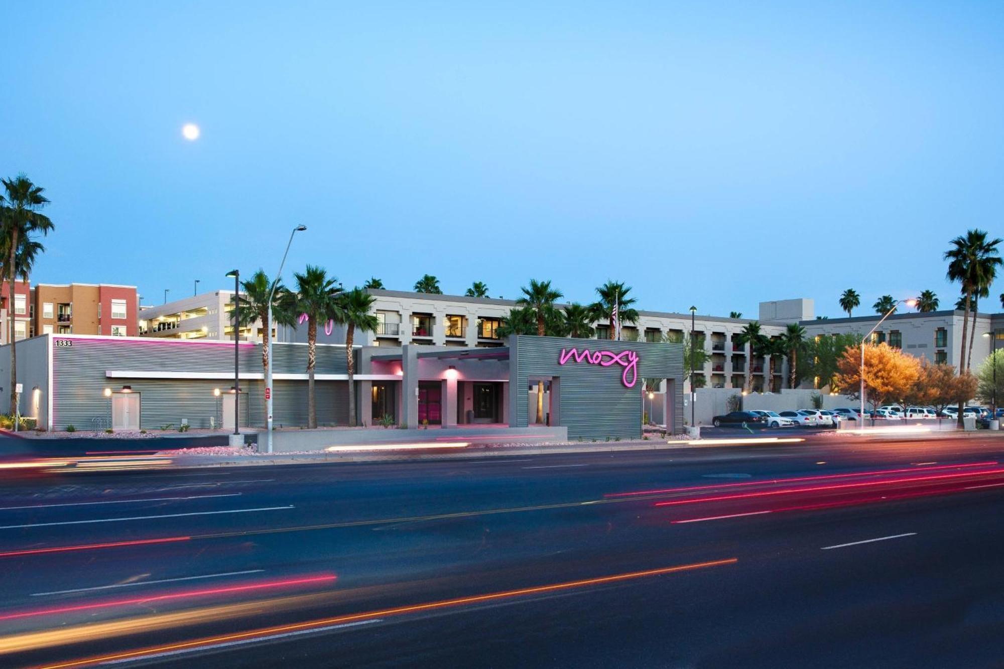 Moxy Phoenix Tempe/Asu Area Exterior photo